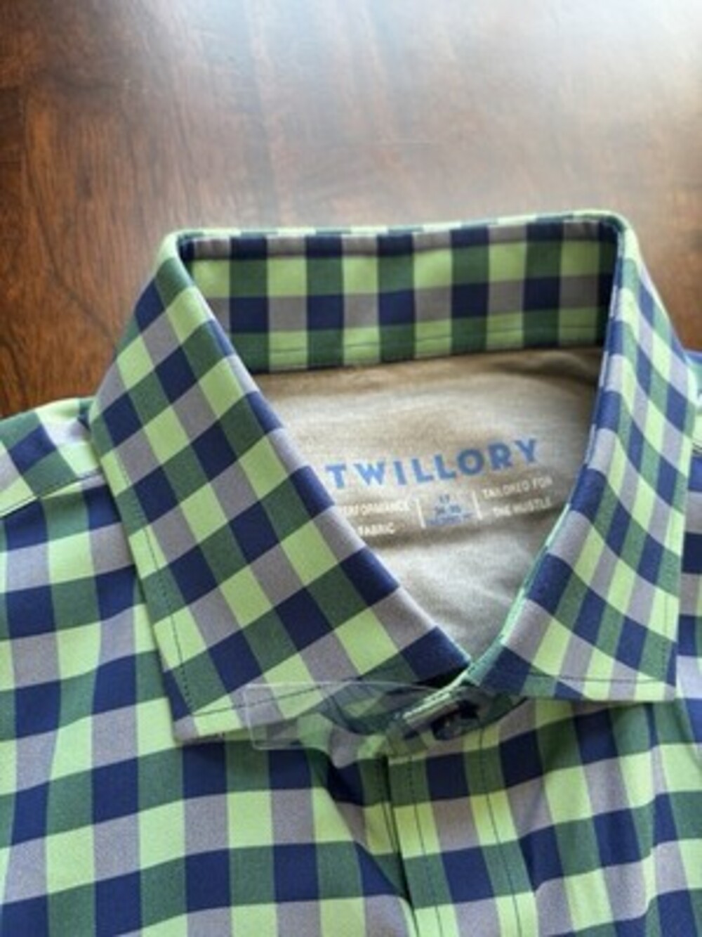 Twillory Performance Navy And Lime Gingham Button Down Shirt 17; 34/35